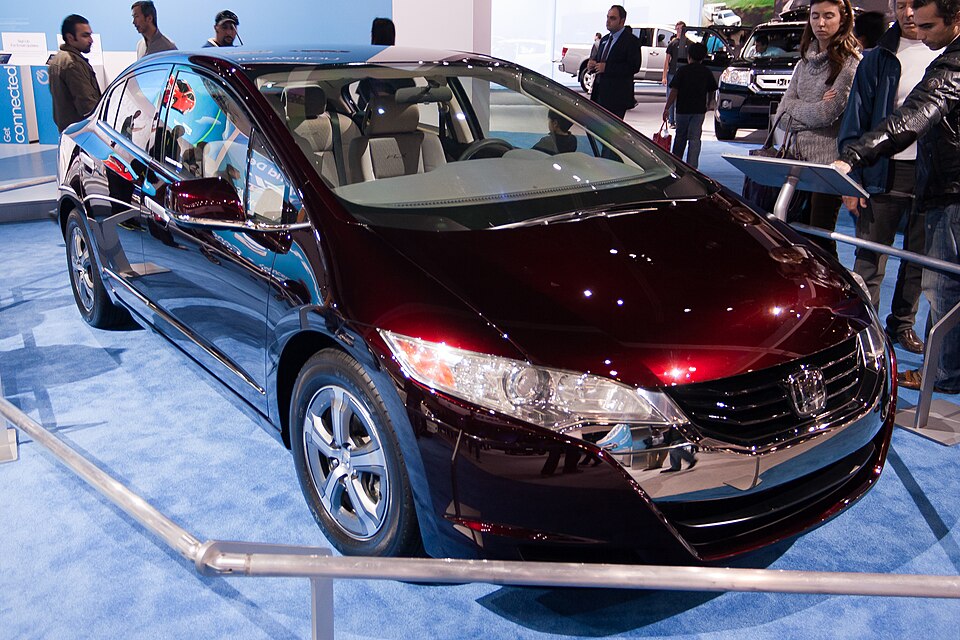 Innovative Leasing Models Propel Zero-Emission Vehicle Adoption