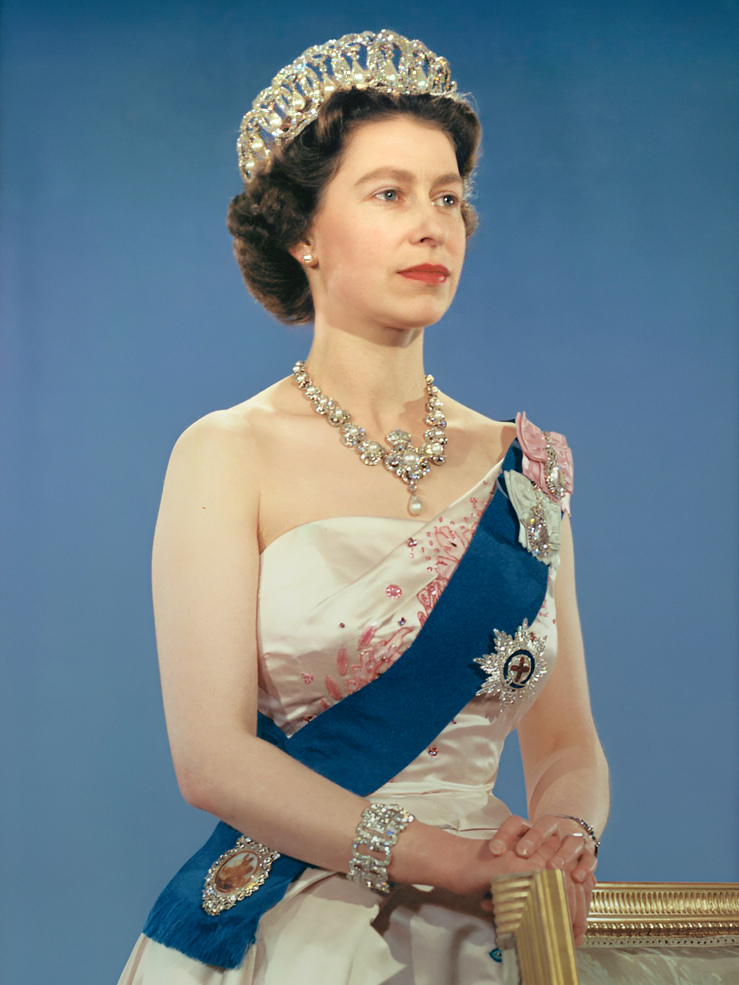 Foster + Partners Selected to Design Queen Elizabeth II Memorial in London
