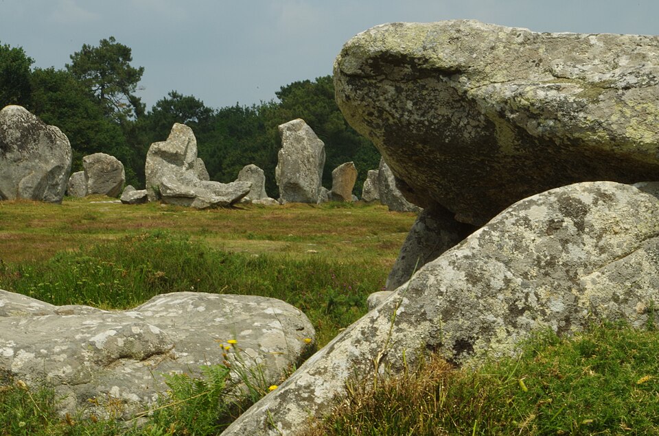 New Radiocarbon Dating Reveals Origins of Carnac's Megaliths