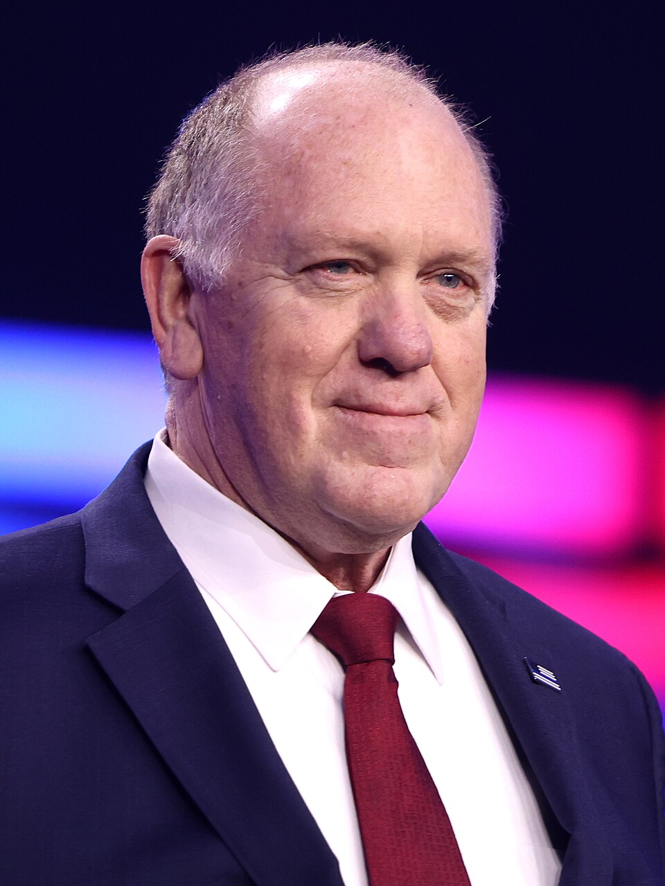 Tom Homan Challenges Zohran Mamdani's Anti-ICE Agenda in NYC