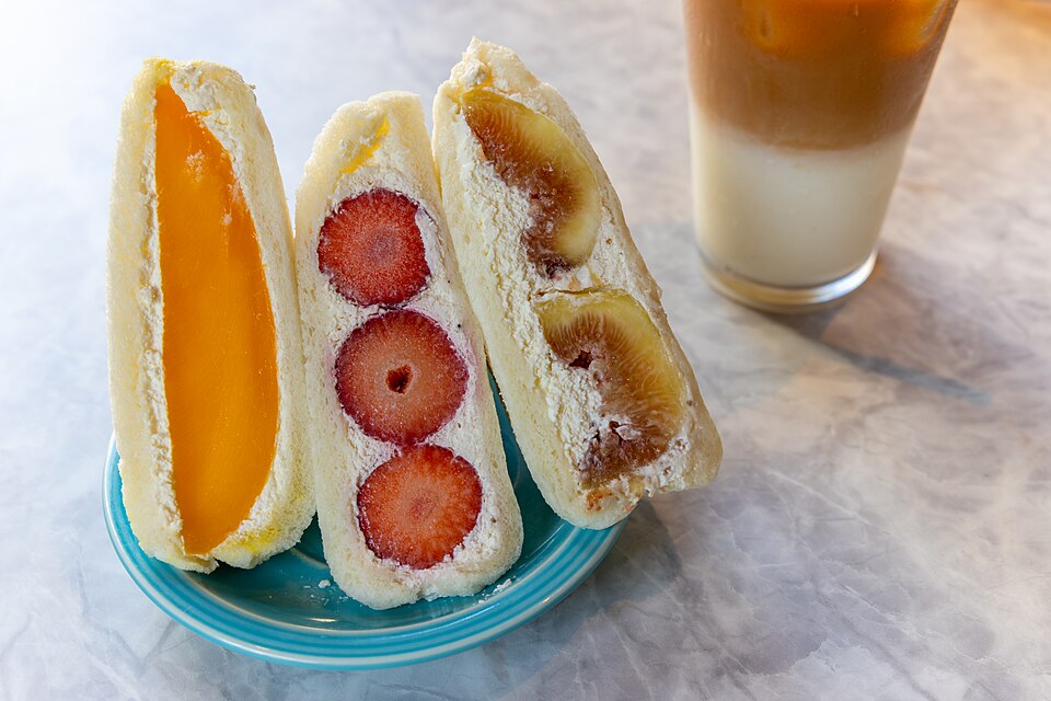 Japanese Fruit Sando Revolutionizes UK Sandwich Scene