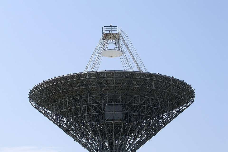 BSc Astronomy vs BTech Space Technology: Choosing a Career in Space