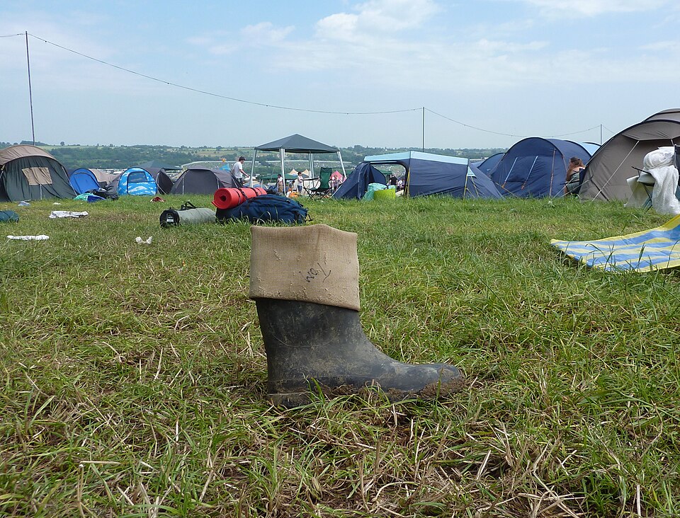 Finding Tranquility Amidst the Chaos: Wellness at Glastonbury Festival