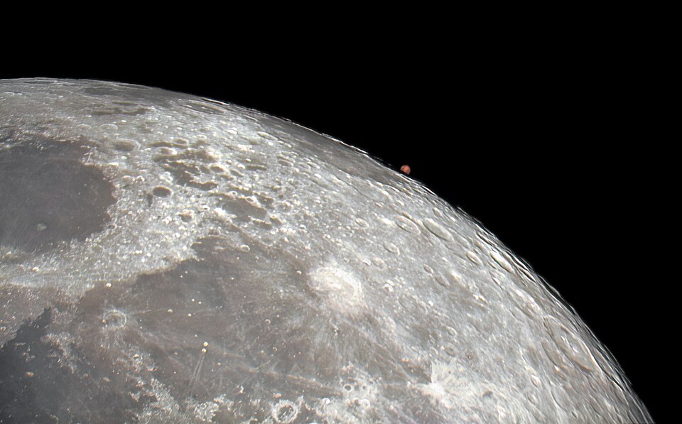 Exploring the Moon and Mars: A Celestial Encounter on June 29, 2025