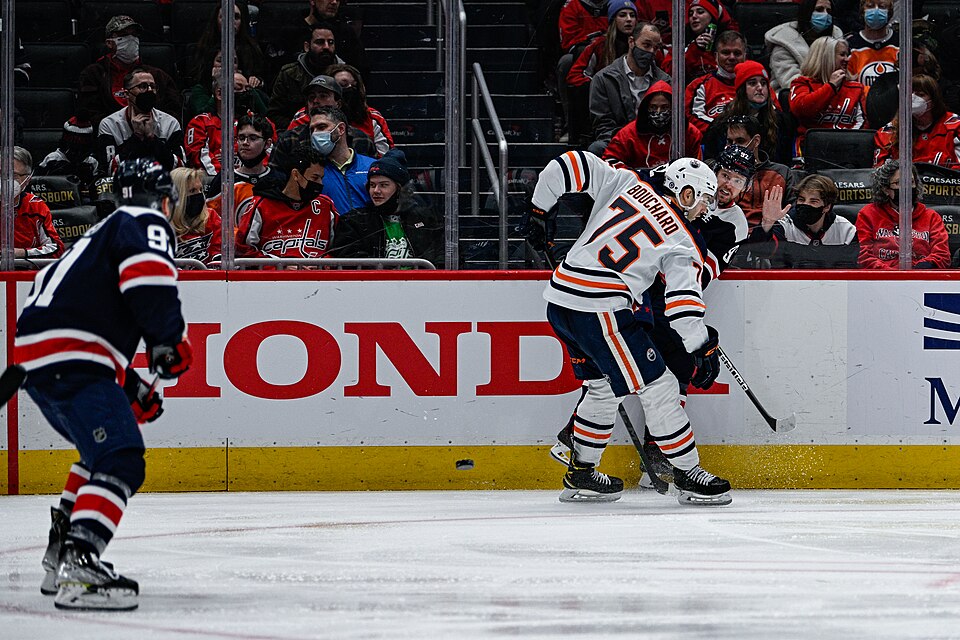 Edmonton Oilers Secure Evan Bouchard with Four-Year, $10.5 Million Deal