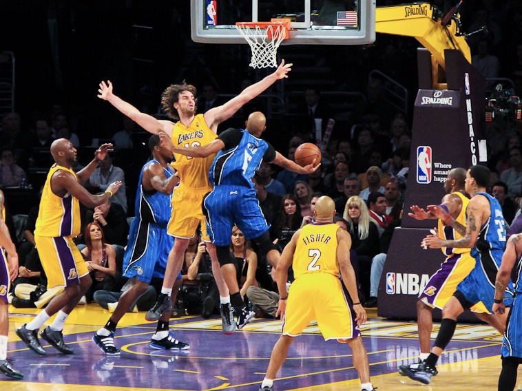 Los Angeles Lakers: Central Players in 2025 NBA Offseason Dynamics