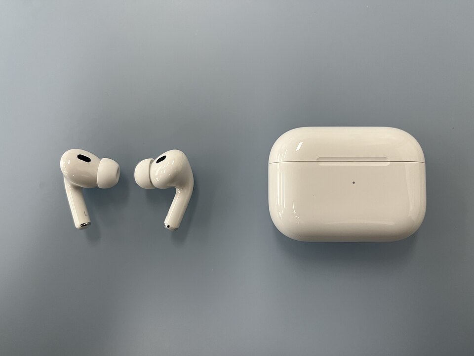 AirPods Pro 2 Now Available for $50 Off on Amazon