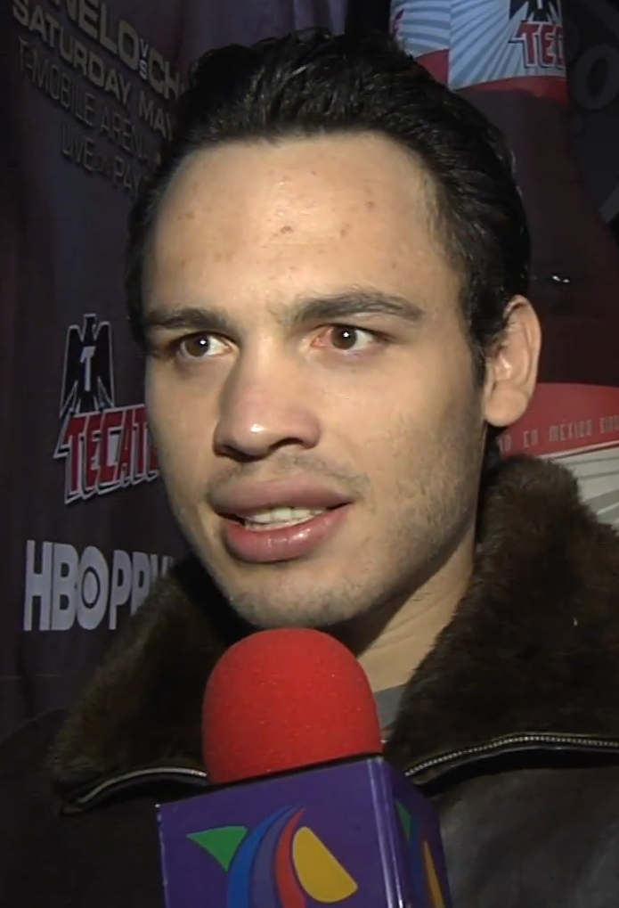 Julio Cesar Chavez Jr. Arrested for Visa Violations and Deportation