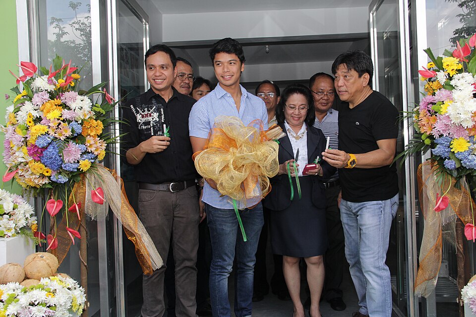 Philippine President Marcos Advocates for Coconut Industry Growth