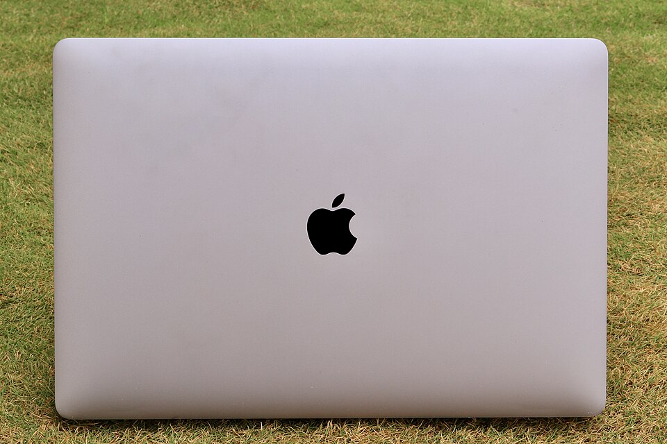 Apple Cuts Prices on Latest MacBook Pro with M4 Chip Ahead of Prime Day