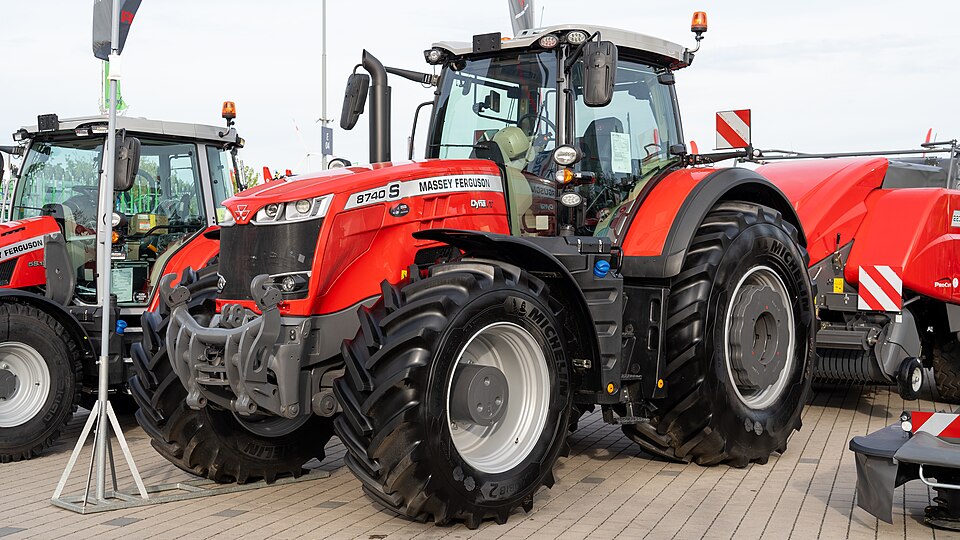 Massey Ferguson LB 2234 XD Baler: Insights from Contracting Expert