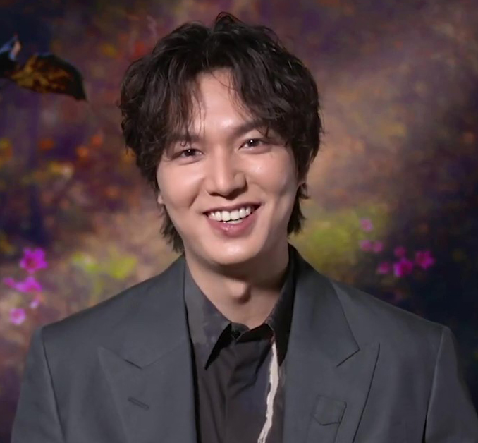 Lee Min Ho Reflects on the Loss of His Beloved Dog Choco