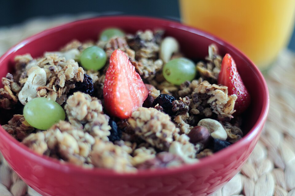 Optimal Breakfast Timing for Effective Weight Loss: Expert Insights