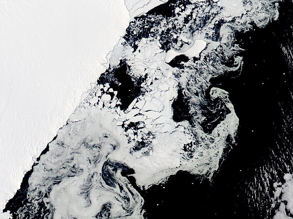 Ancient River Landscapes Discovered Beneath Antarctica's Ice Sheet