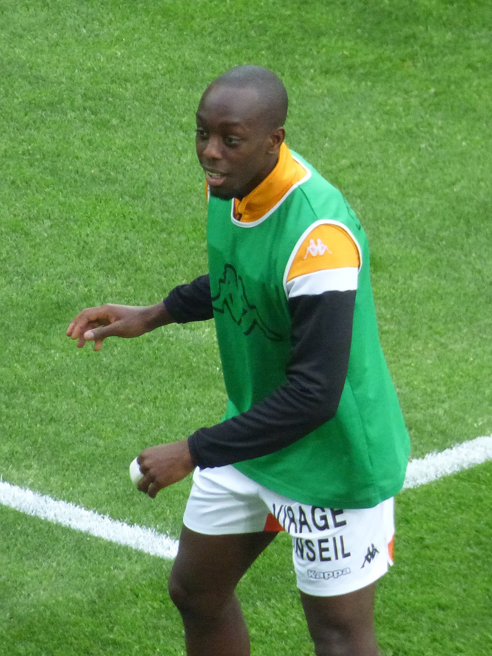 Newcastle United Intensifies Pursuit of Yoane Wissa Amid Ekitike Setback