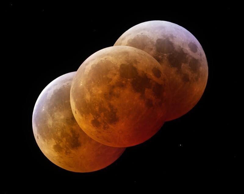 Lunar Eclipse Captivates Observers at Cerro Tololo Observatory