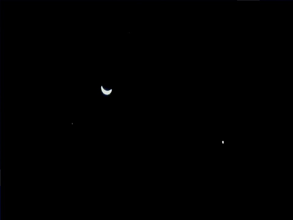 Celestial Triangle: Venus, Aldebaran, and Moon Greet Early Risers