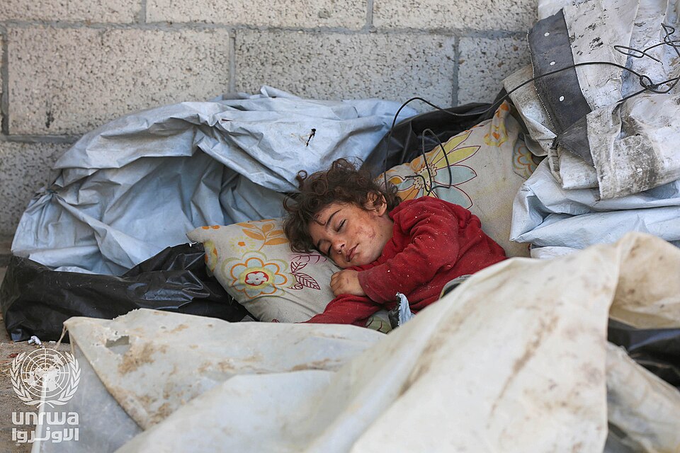 Israel Issues Urgent Evacuation Orders in Central Gaza Amid Offensives