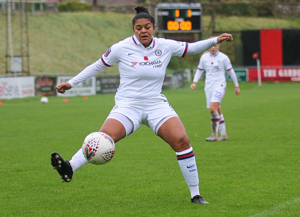 England Condemns Racist Abuse Aimed at Jess Carter During Euro 2025