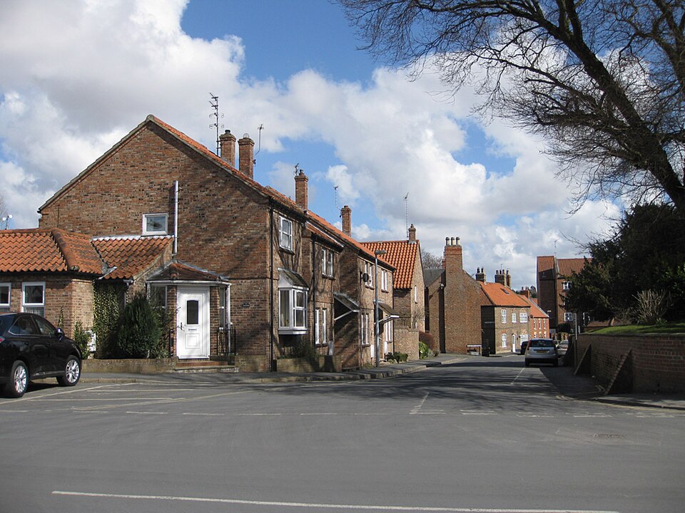 UK House Prices Experience Largest Monthly Drop in Two Decades