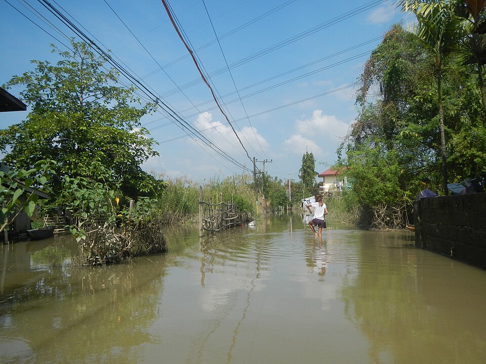 Severe Flooding in Bulacan Reaches 6 Feet Amid Torrential Rains