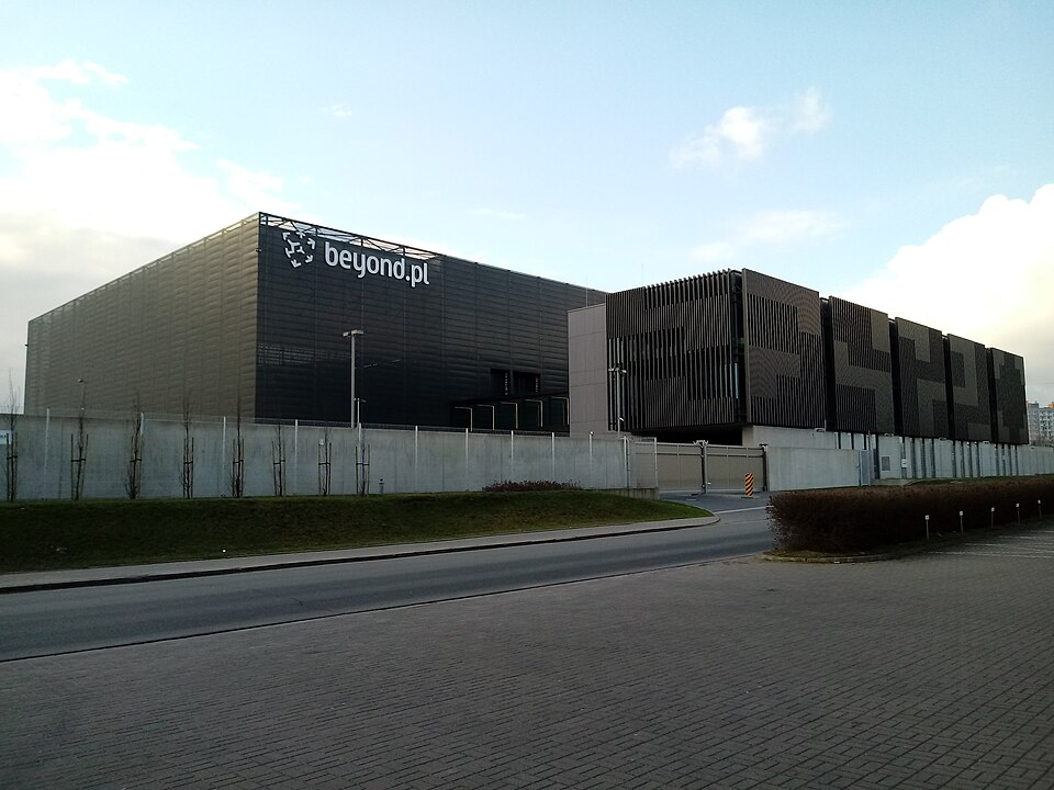 Growing Investor Interest in Poland's Data Center Sector Amid Energy Challenges