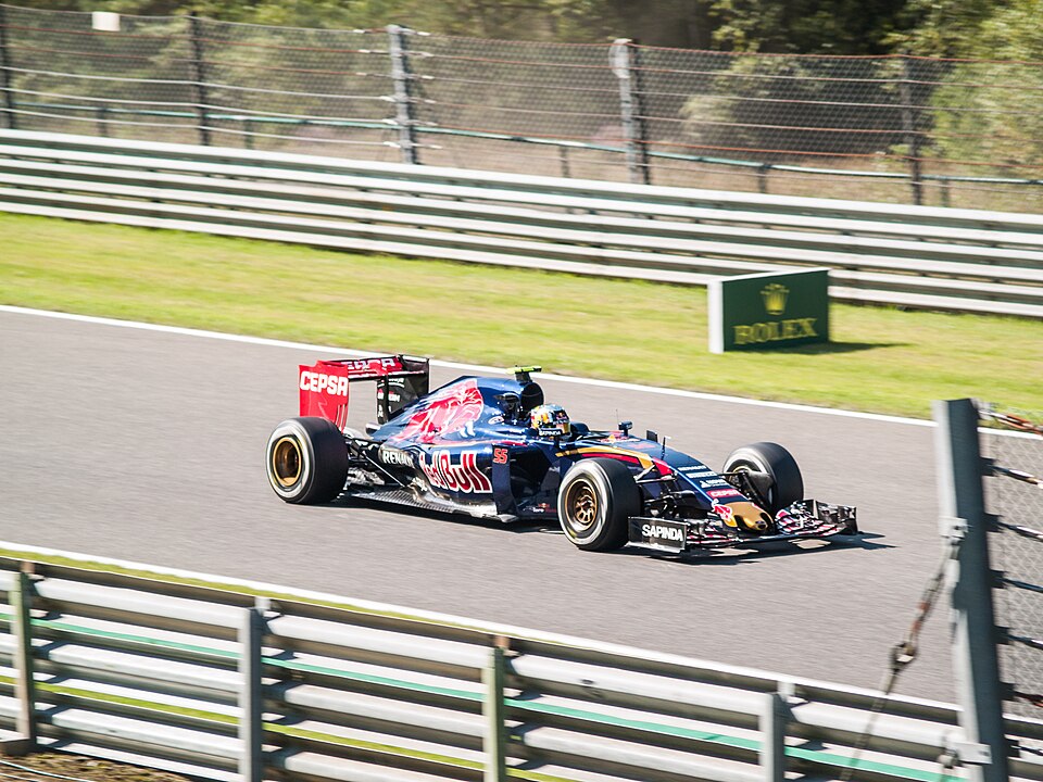 Carlos Sainz and Alex Albon Prepare for Sprint Weekend at Spa