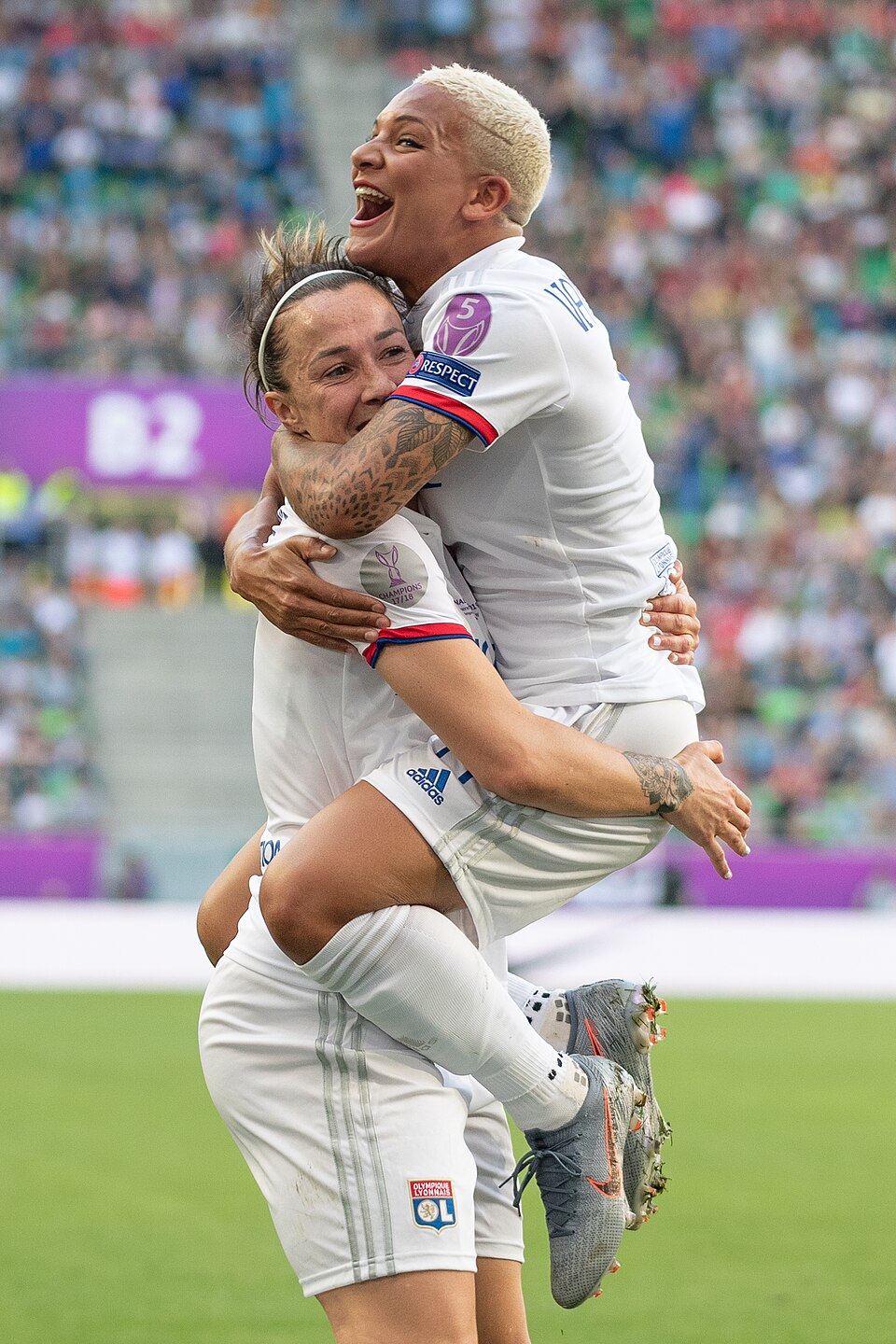 Lucy Bronze: A Pillar of Resilience for England's Lionesses in Finals