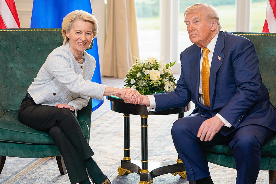 Trump and von der Leyen Convene in Scotland to Discuss EU Trade Deal