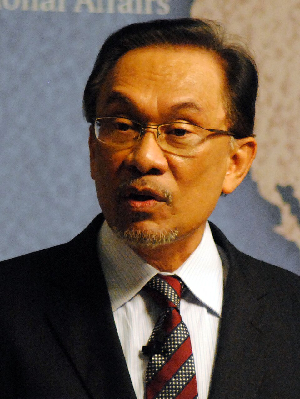 Anwar Ibrahim Advocates for Sustainable Development in Malaysia
