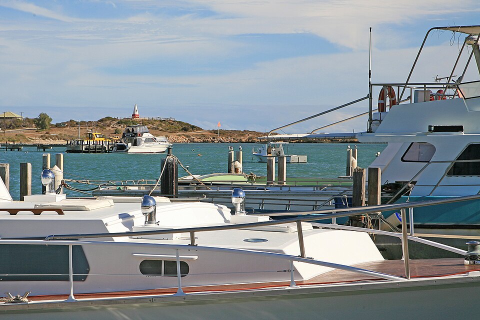 Police Seek Suspects in Geraldton Sexual Assault Amid Sewage Crisis