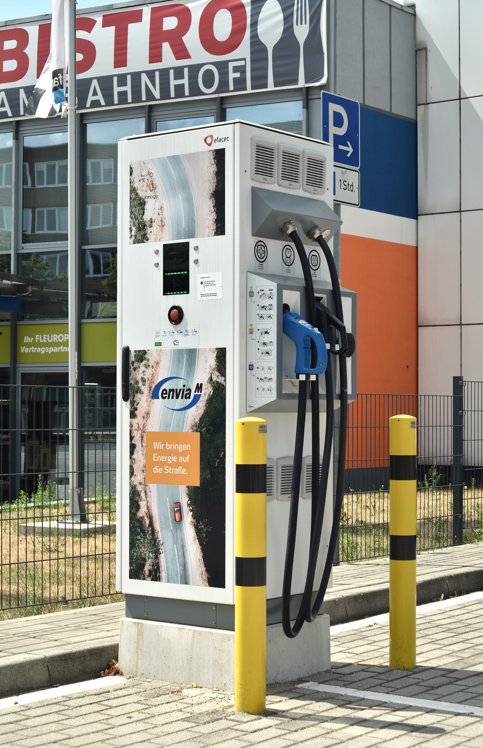 EasyGo Initiative: Homeowners to Share EV Chargers and Earn Income