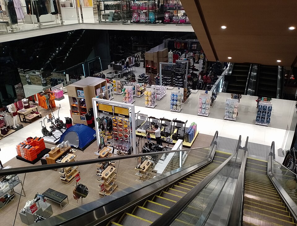 Robinsons Department Store Launches Back-to-School Sale in the Philippines