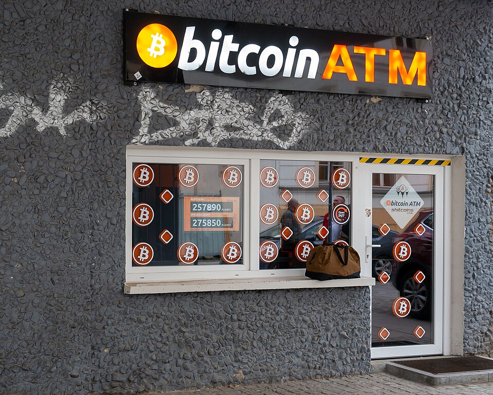 Altcoin Season Index Falls to 26: Analyzing Bitcoin's Dominance Shift