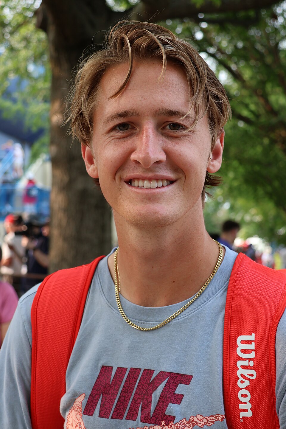 Sebastian Korda Withdraws from Grass-Court Season Due to Injury