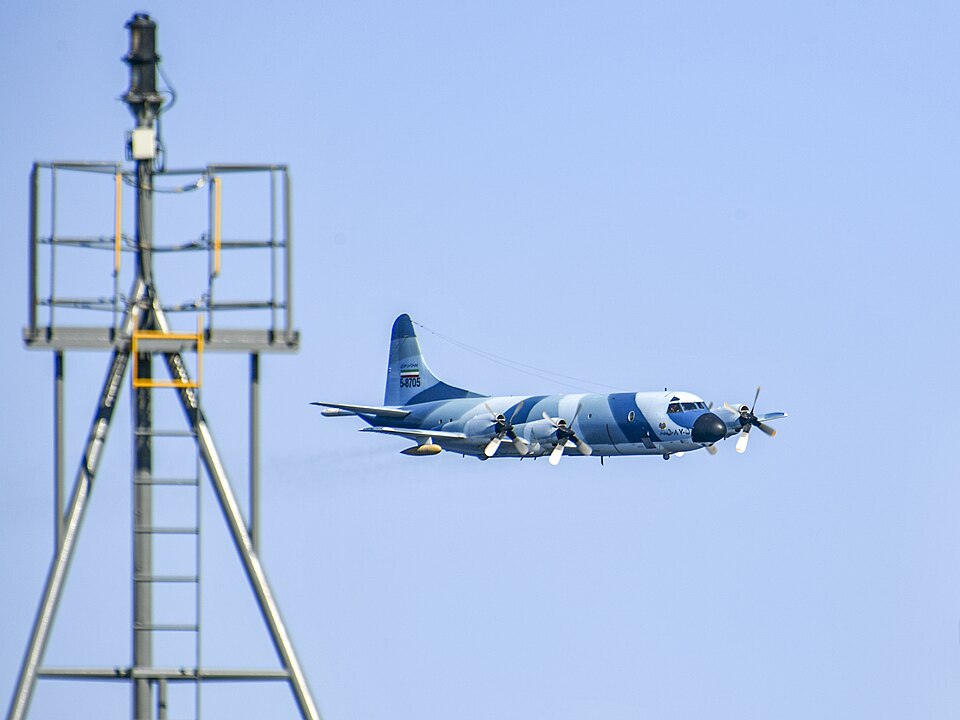Iran's Government Aircraft Flees to Oman Amid Nationwide Blackout
