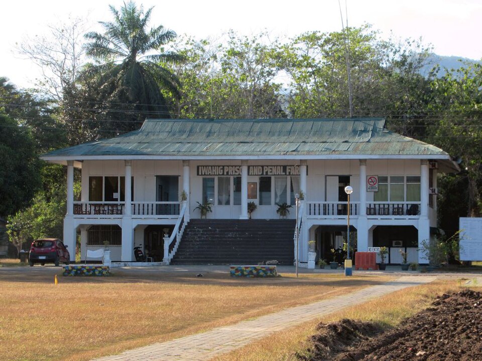 Transfer of 300 Prisoners from Bilibid to Iwahig Penal Farm