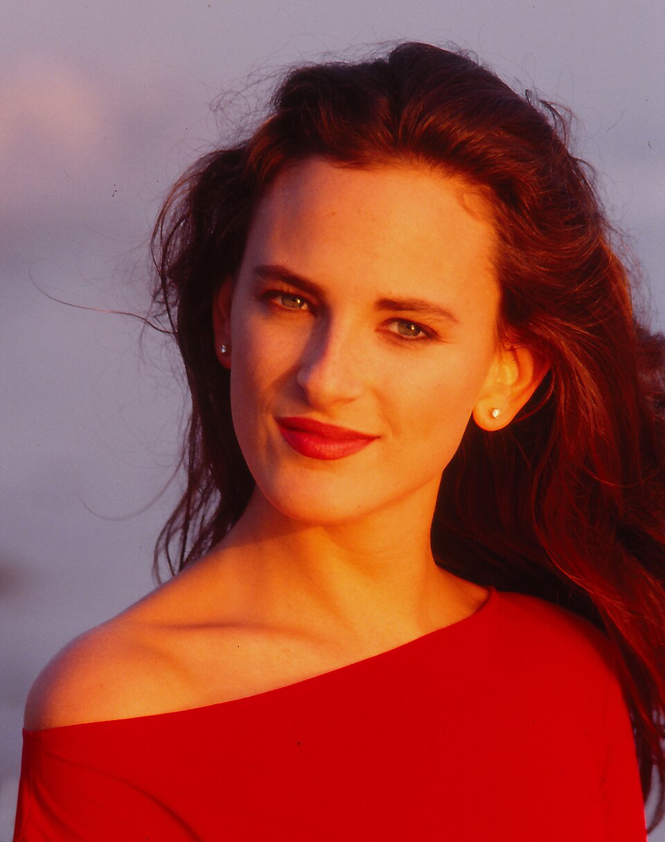 Marlee Matlin's Journey: Overcoming Challenges in Hollywood
